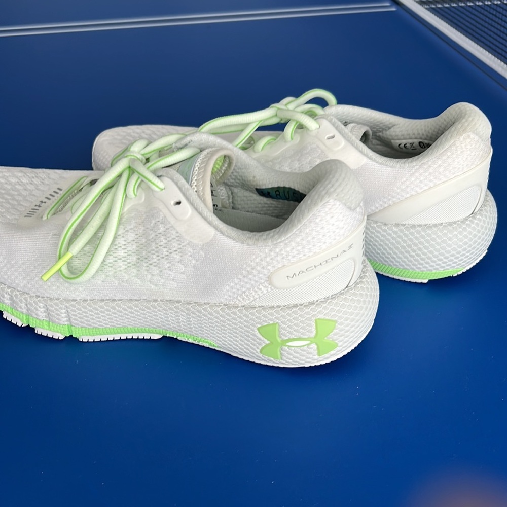 #Under Armour used women sneakers size 8.5 - Picture 3 of 3